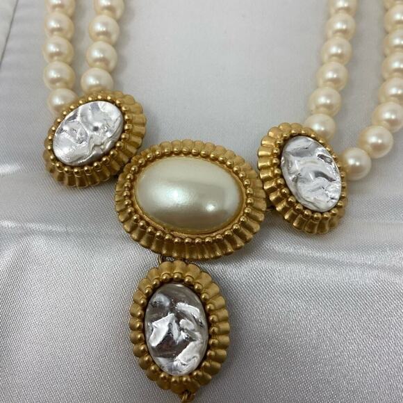 Yves Saint Laurent Vintage Faux Pearl Necklace – Statement Costume Jewelry YSL - Picture 7 of 11